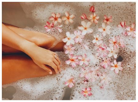 Fleurs dans un bain